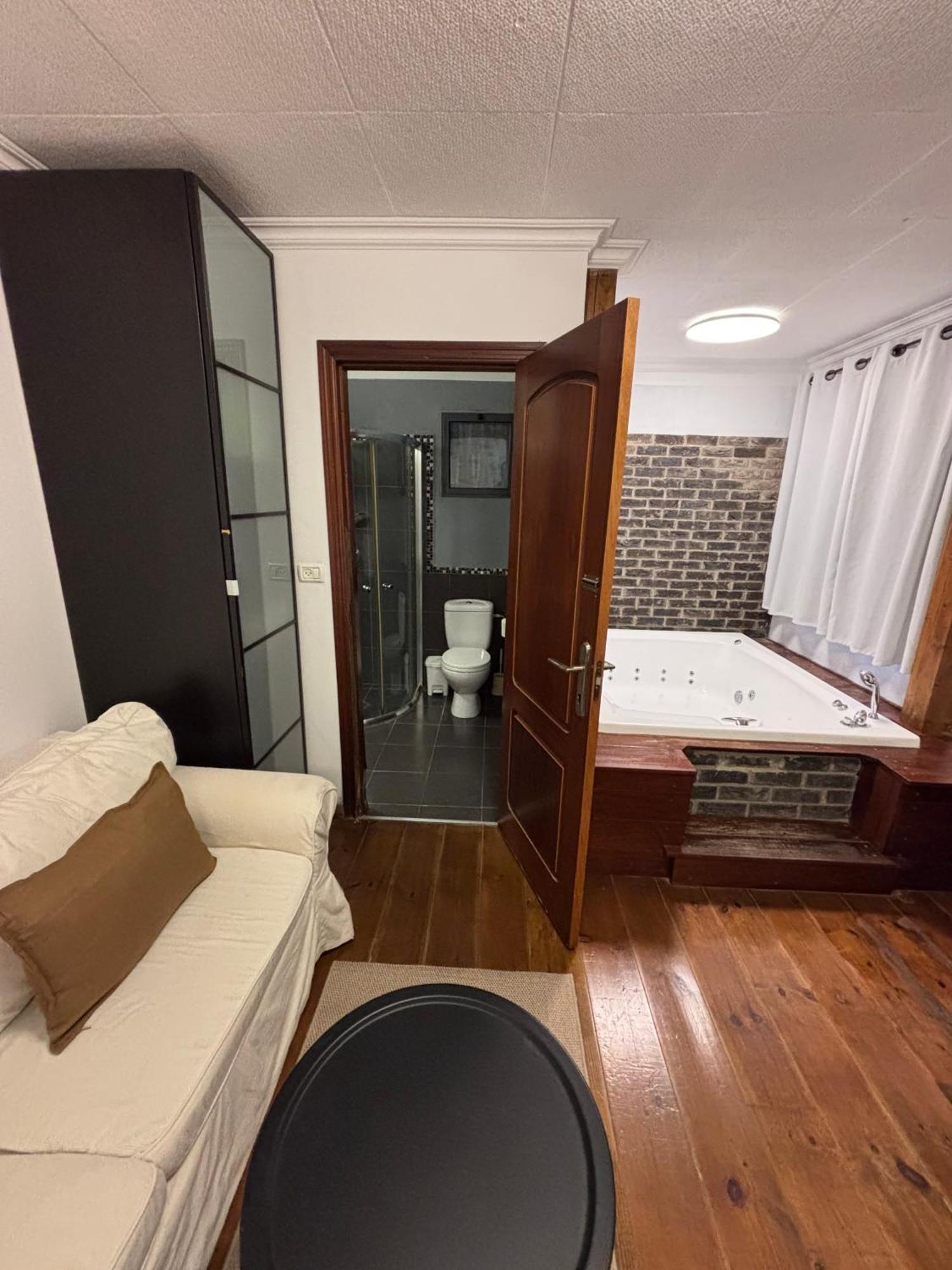 Kesem Ba Golan Villa Had Nes Bagian luar foto