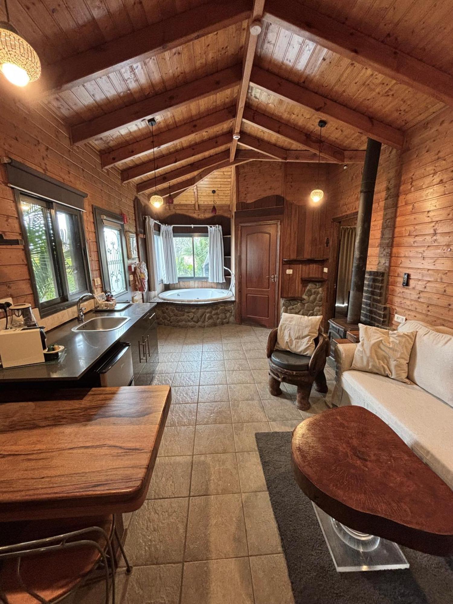Kesem Ba Golan Villa Had Nes Bagian luar foto