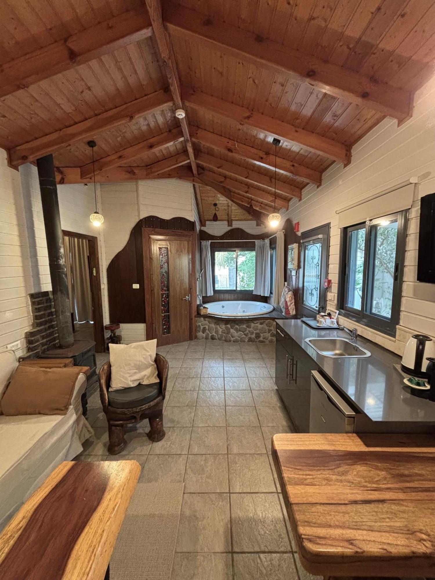 Kesem Ba Golan Villa Had Nes Bagian luar foto